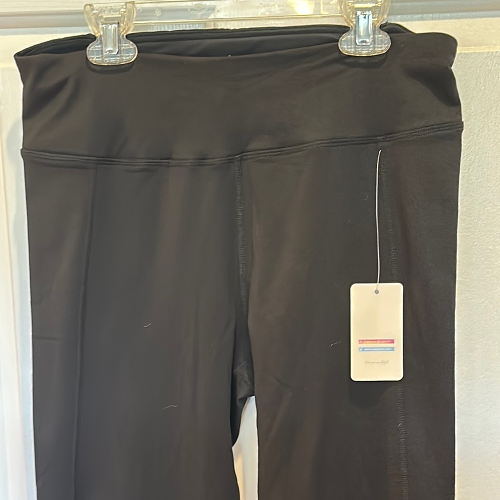 NWT Yogipace Black High-Waist Athletic Leggings with back waist zip pocket